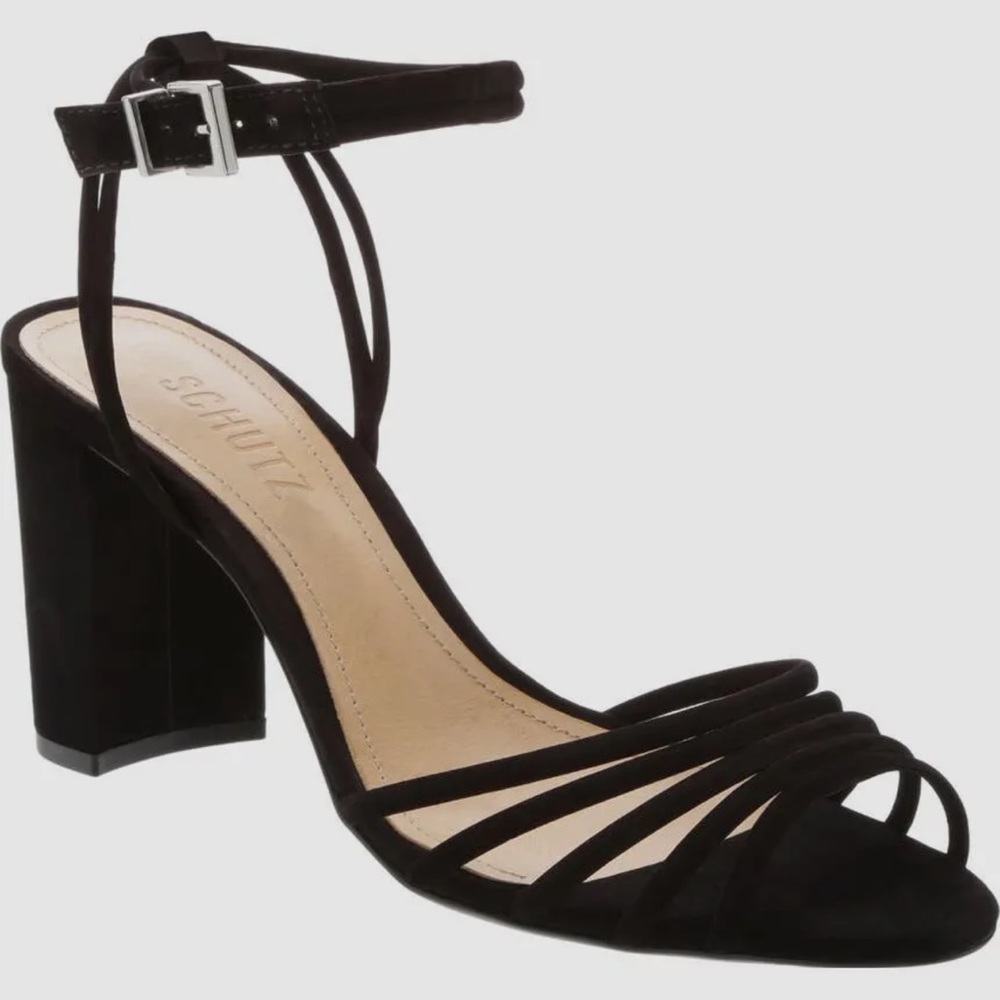 NWT Black Sandals